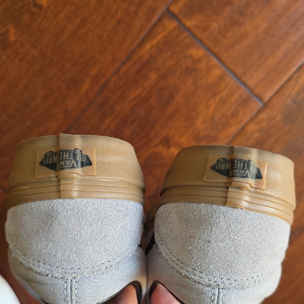 Vans Old Skool Gum Sole Sneakers - Shadow Gray Suede & Canvas - Picture 10 of 12